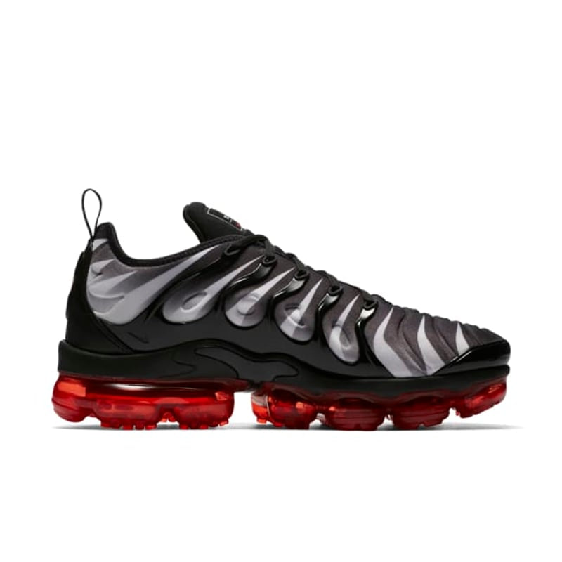 Nike Air VaporMax Plus Shark